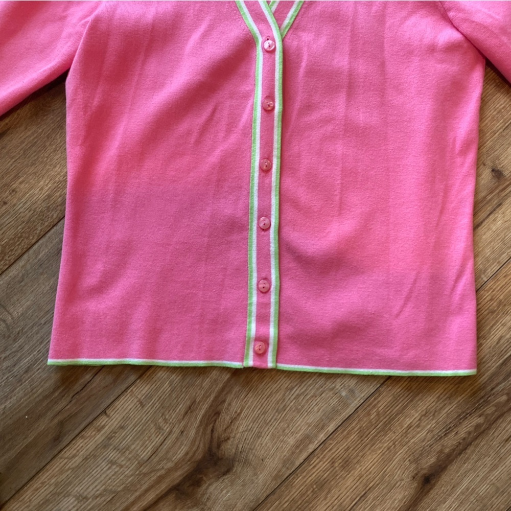 Vintage cottagecore V-Neck cardigan - Picture 7 of 8